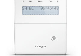 Manipulator bezprzewodowy z czytnikime zbliżeniowym SATEL INT-KWRL2-WSW – dla systemów INTEGRA Biały