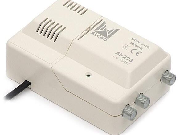 Wzmacniacz Alcad AL-223 VHF-UHF 1we/2wy szerokopasmowy