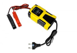 Prostownik Automatyczny Volt Polska 12V 4A / 6V 2A LCD